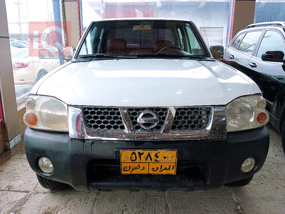 Nissan Pickup